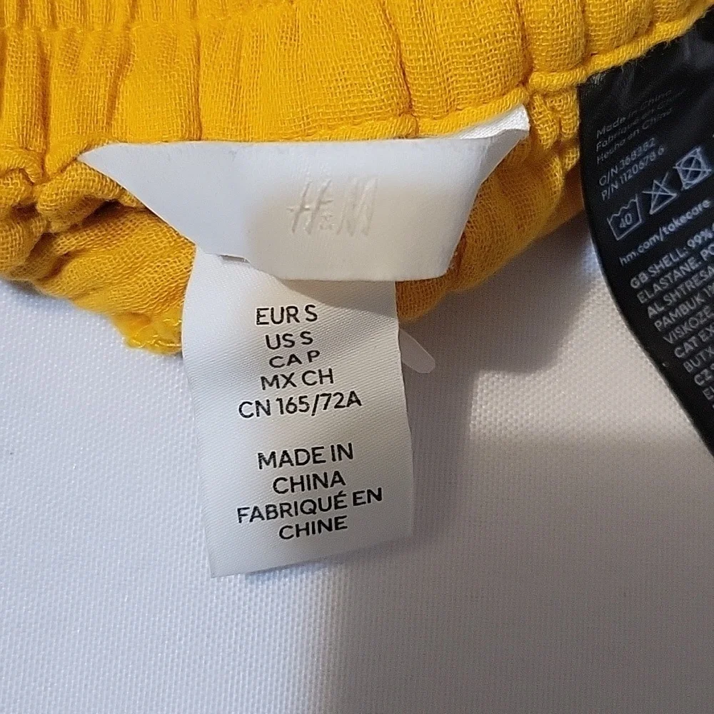 H & M Women's shorts